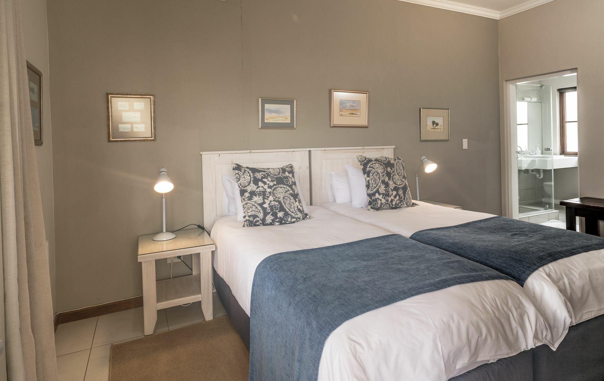 Cornerstone Guesthouse Swakopmund Exterior photo